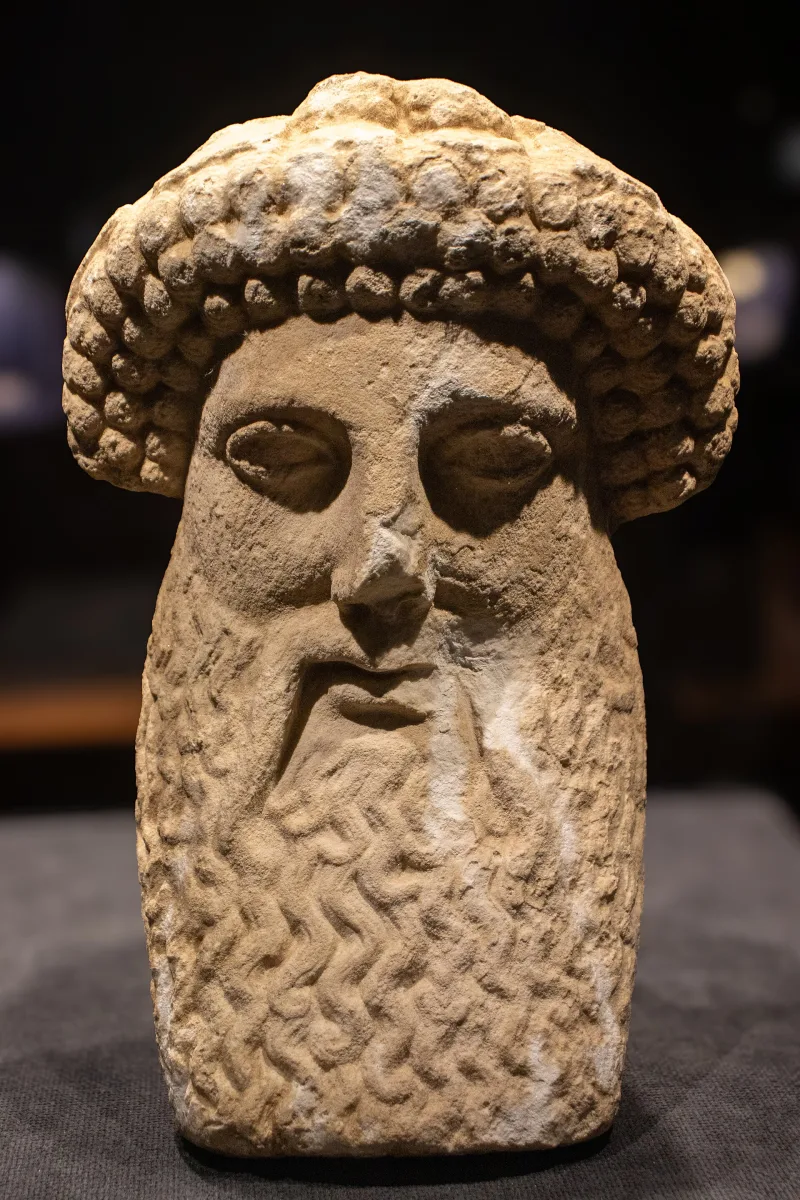 Museu Arqueológico de Esmirna — museu arqueológico de Esmirna