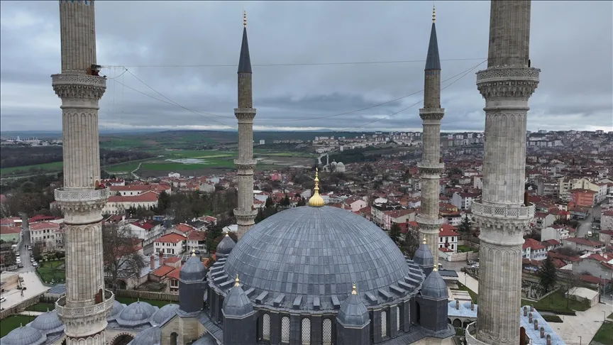Os minaretes de Selimiye foram mahalizados