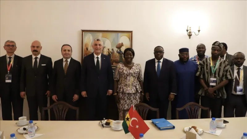 Министр Болат провел двусторонние встречи в рамках 14-й Конференции министров Всемирной торговой организации