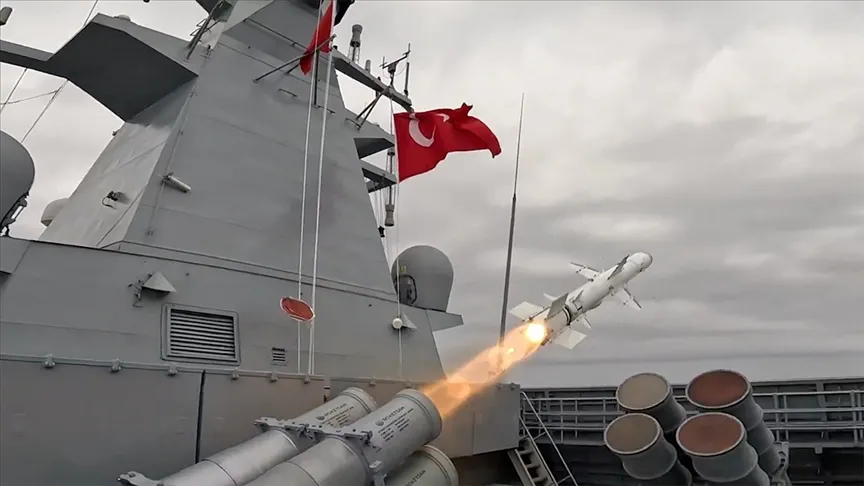 Противокорабельная ракета «Атмача» точно поразила наземную цель