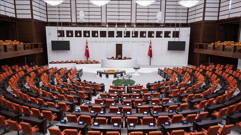 Число обращений граждан в парламент превысило 31 тысячу